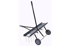 Riwall PRO RDT 102 T přívěsné hrábě  na trávník 102 CM RACC00091